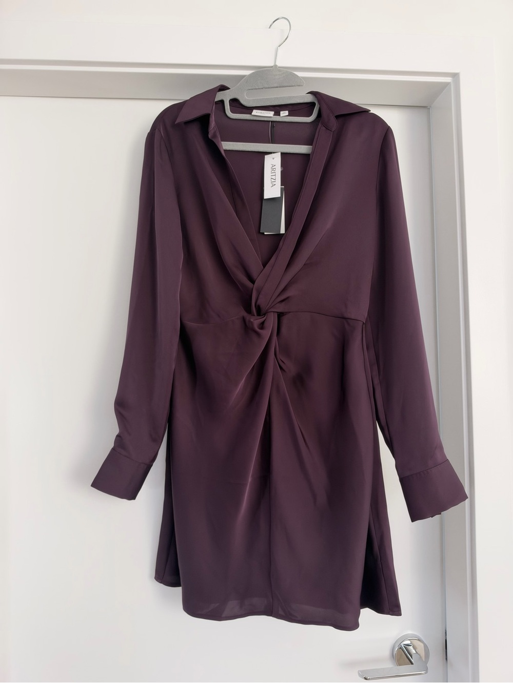 Aritzia Plum Knot-Front Long Sleeve Satin Dress